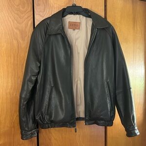 IZOD 100% leather jacket men’s size large in dark brown color